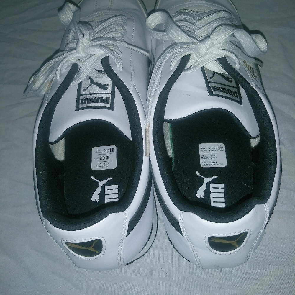 Worn 2 times, only! Men's puma tennis shoes